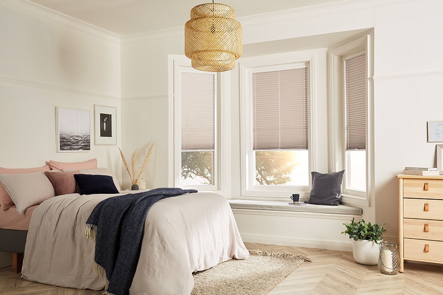 Bay Window-blinds1