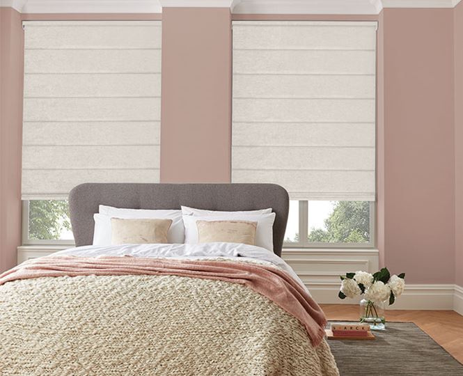 Roman_Bedroom_Blinds